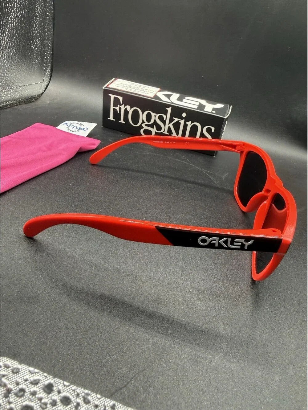 Oakley Frogskin Bright Red/Black w/Prizm Black Iridium OO9013-G255